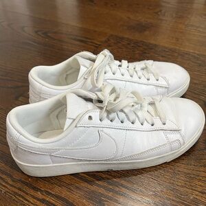 Women’s Nike Blazer SE Sneaker